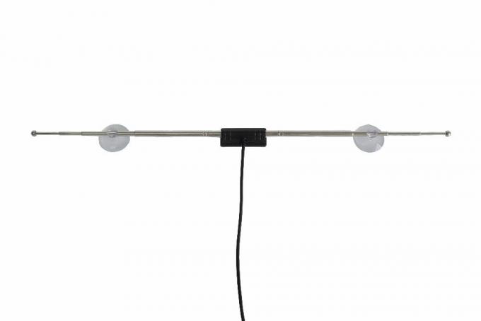 Telescopic 5 - 28dBi Car TV WiFi Antenna With Sucking Disc 1